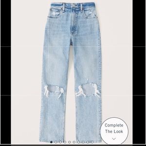 Abercrombie Ultra High Rise 90s straight jeans (short)